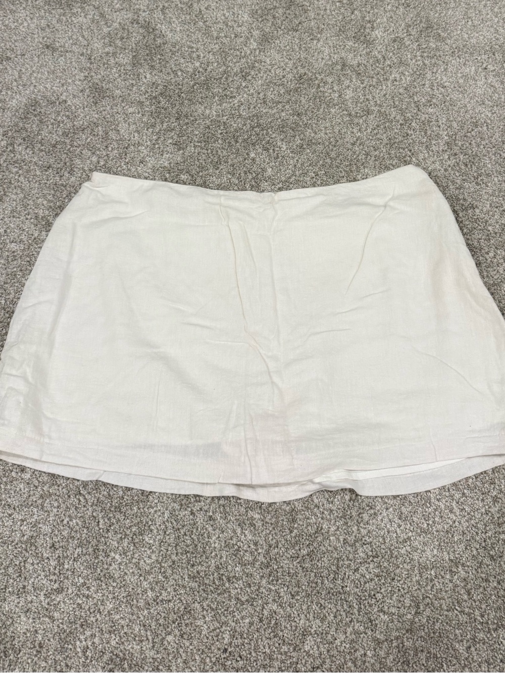Abercrombie & Fitch White Linen Blend Skort